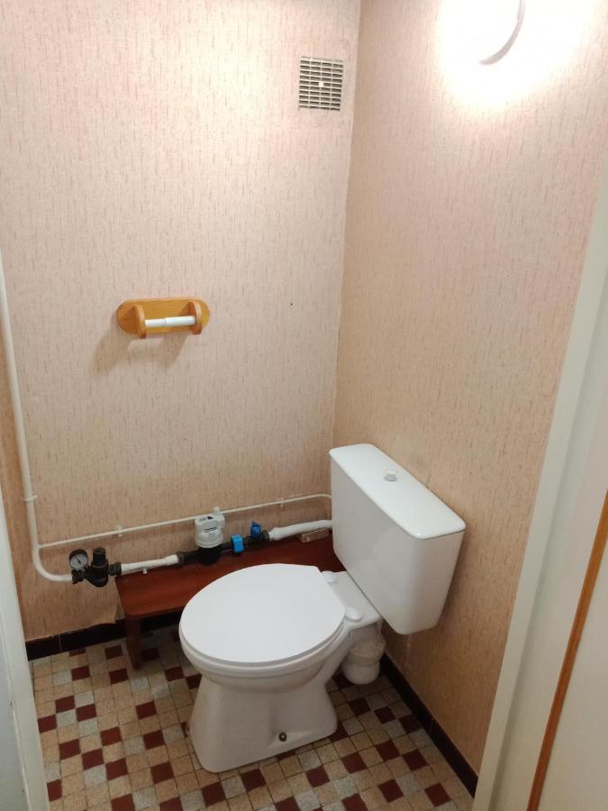 Maison Entiere Avec Parking, Garage Et Jardin Монлюсон Экстерьер фото